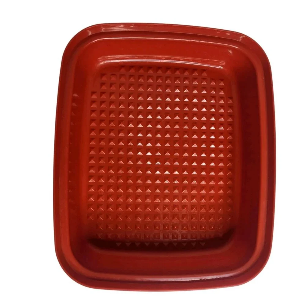 Vintage Tupperware #1518-4 Paprika Red Jr Season-N-Serve Meat Marinade Container